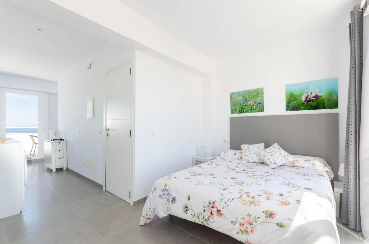 Yourhouse Monges Sea View Studio Can Picafort  0*, Can Picafort (Mallorca)